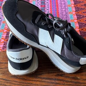 New Balance 237 Gender Neutral Black, White, and Gray Sneakers